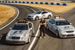 Bernd Mayländer gewinnt mit dem Mercedes-Benz CLK-DTM das DTM-Saisonfinale am 7. Oktober 2001 auf dem Hockenheimring. (Fotosignatur der Archive von Mercedes-Benz Classic: 00088400)