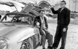 7. Rallye Sestriere, 24. bis 28. Februar 1956. Das Rallyefahrerteam Walter Schock/Rolf Moll gewinnt mit einem Mercedes-Benz 300 SL (W 198). (Fotosignatur der Archive von Mercedes-Benz Classic: 71431)