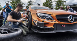 Mercedes-AMG C 63 Coupé DTM, Showcar der Saison 2018. Boxenstopp-Challenge. Foto von der Le Mans Classic, 30. Juni 2022. Foto: Challenge GmbH (Marco Nagel). (Fotosignatur der Archive von Mercedes-Benz Classic: D786632)